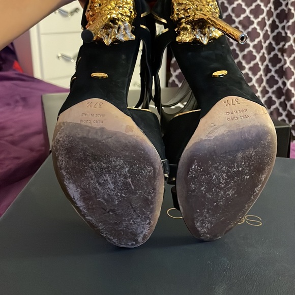 Sergio Rossi Velvet Sandals In Black and Gold size 37.5 - Picture 6 of 7